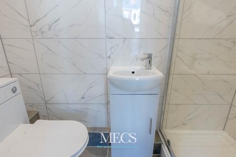 6 bedroom semi-detached house to rent, Pargeter Street, Walsall, West Midlands, WS2 8RP