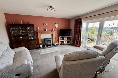 3 bedroom detached bungalow for sale, Heol Y Garn, Garnswllt, Ammanford