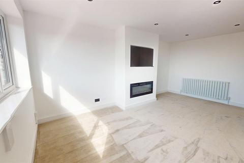 2 bedroom semi-detached bungalow for sale, Windmill Crescent, Northowram, Halifax