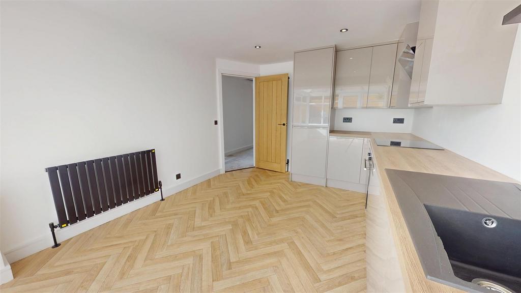 Dining kitchen