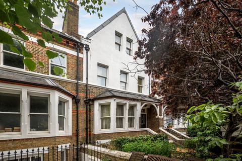 Woronzow Road, London, NW8