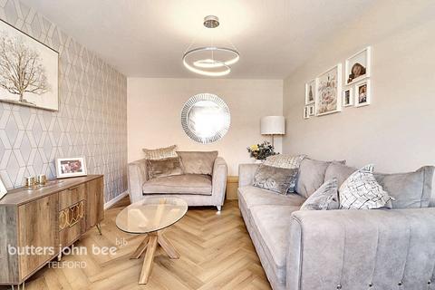 3 bedroom detached house for sale, John Rushton Drive, Telford