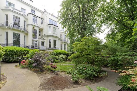 2 bedroom flat for sale, Holland Park, London, W11