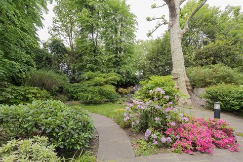 2 bedroom flat for sale, Holland Park, London, W11