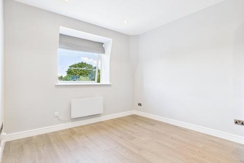 1 bedroom apartment to rent, Batavia Road, Sunbury-On-Thames