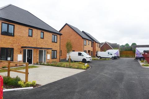 Property to rent, Ivel Road, Shefford, SG17