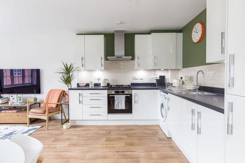 2 bedroom flat for sale, Haynes Way, Crawley RH11