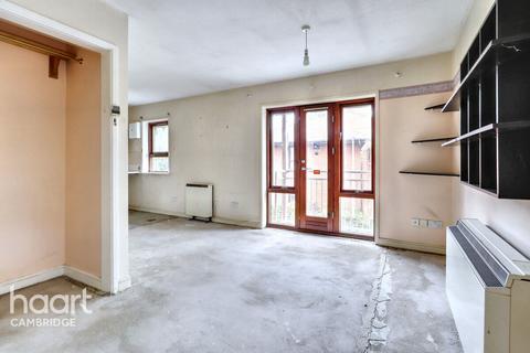Studio for sale, Robert Jennings Close, Cambridge
