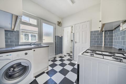 235 Brookehowse Road, London, SE6 3TT