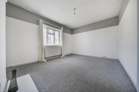 235 Brookehowse Road, London, SE6 3TT