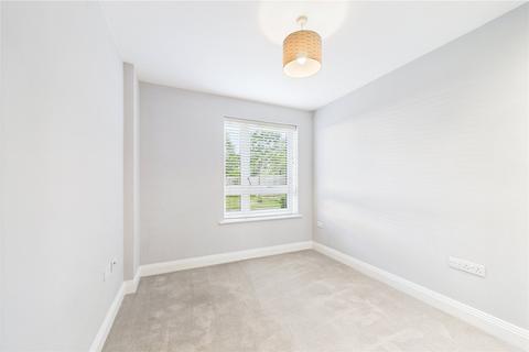 2 bedroom apartment to rent, Grebe Way, Maidenhead, Berkshire, SL6