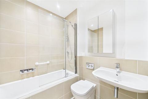 2 bedroom apartment to rent, Grebe Way, Maidenhead, Berkshire, SL6