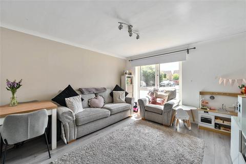 1 bedroom apartment for sale, Gatley Avenue, Epsom, Surrey