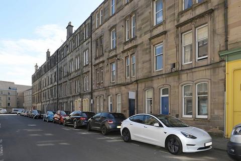 3 bedroom ground floor flat for sale, 4 Jameson Place, Leith, Edinburgh, EH6 8PB