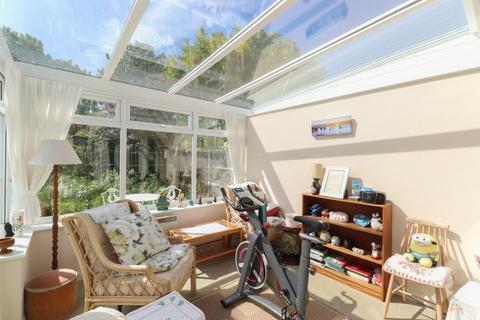 3 bedroom bungalow for sale, Epple Bay Road, Birchington, CT7