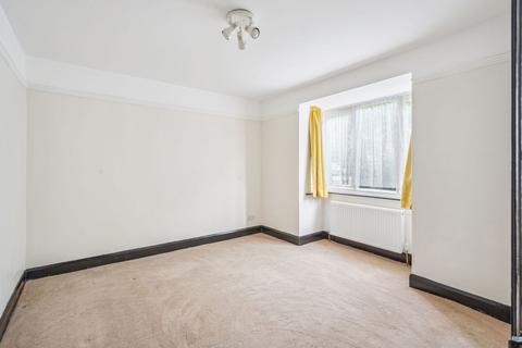 1 bedroom ground floor flat for sale, Oxford Road, Gerrards Cross SL9