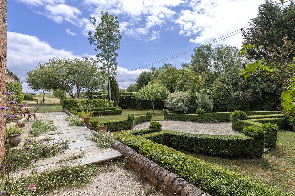 Mature Gardens