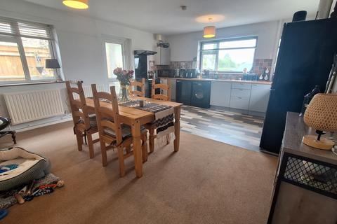 2 bedroom detached bungalow to rent, Haughley Road, Harleston IP14