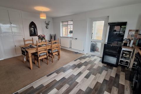 2 bedroom detached bungalow to rent, Haughley Road, Harleston IP14