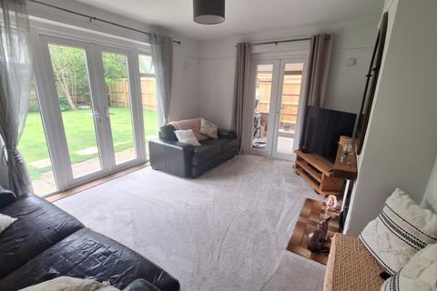 2 bedroom detached bungalow to rent, Haughley Road, Harleston IP14