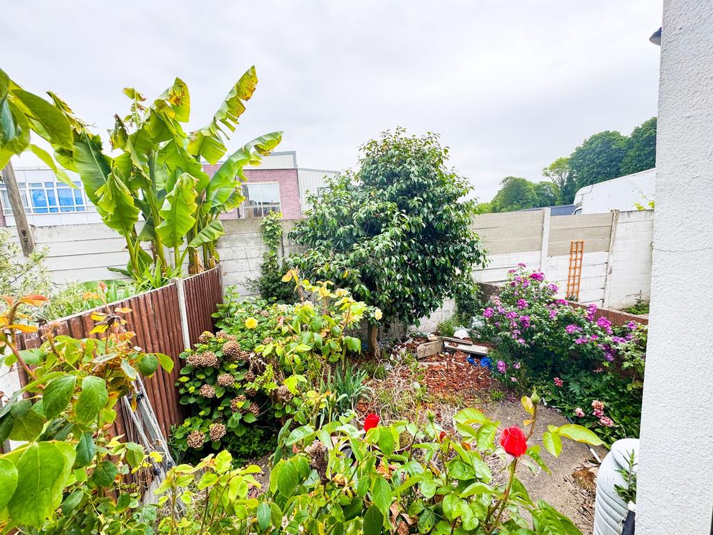 Tallack Road E10