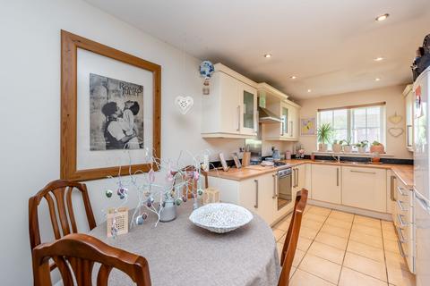 2 bedroom flat for sale, Blackfriars Court, Mold, CH7
