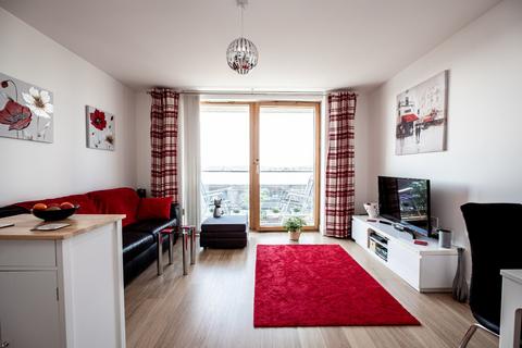 2 bedroom apartment for sale, Dock Head Road, Chatham, Kent, ME4