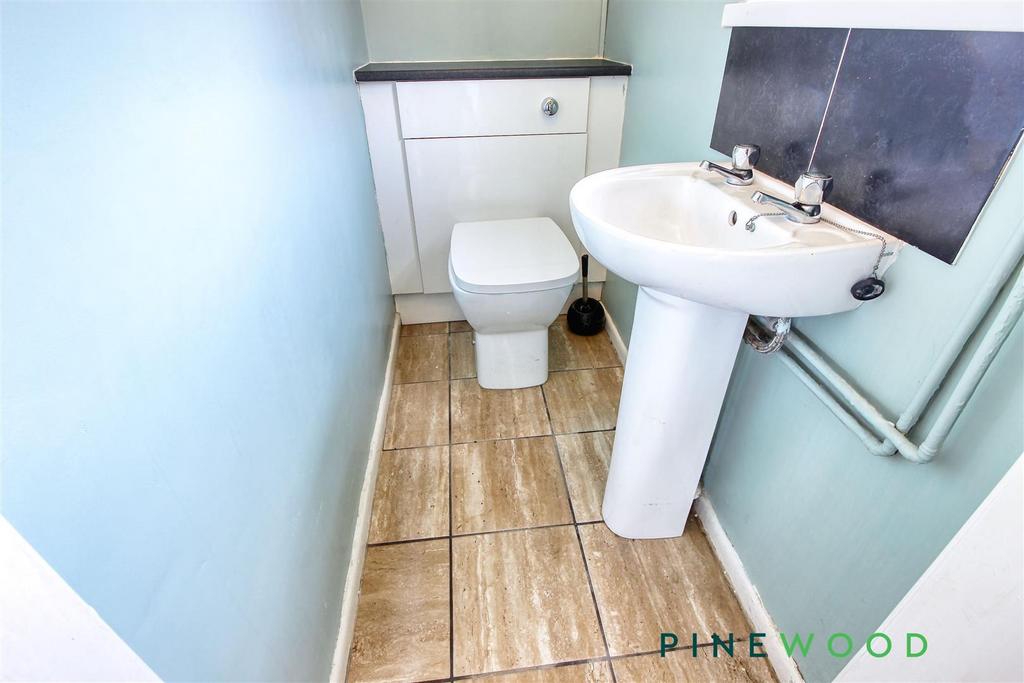 Ground floor wc