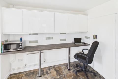 2 bedroom semi-detached bungalow for sale, Blandford Road, Ipswich IP3