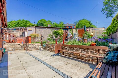 undefined, Cross Street, Springhead, Saddleworth, OL4