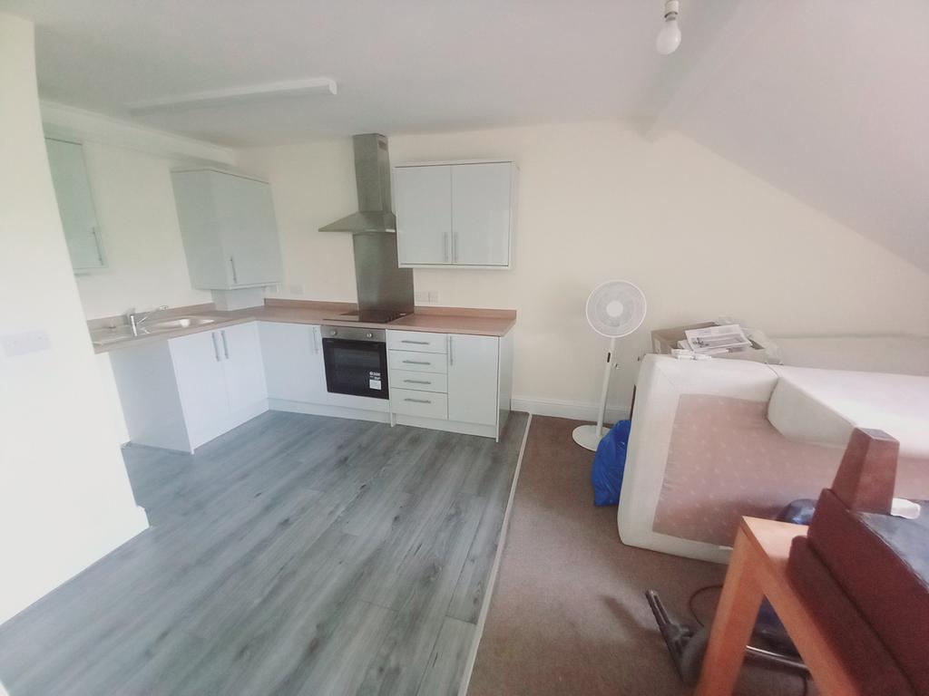 Dining kitchen