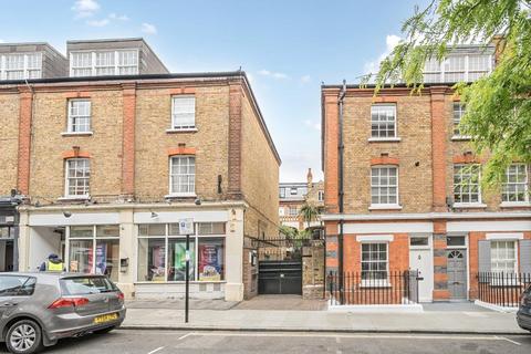 1 bedroom flat for sale, De Walden House, St Johns Wood, NW8