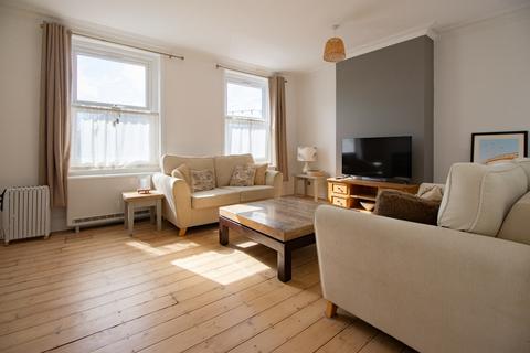 2 bedroom flat for sale, Hunstanton, Norfolk, PE36