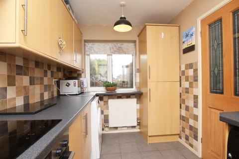 5 Beechwood Drive, Llantwit Fardre, Pontypridd, CF38 2PJ