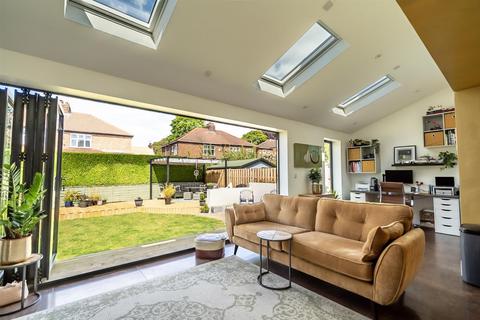 4 bedroom semi-detached house for sale, Heworth Hall Drive, York, YO31 1AG