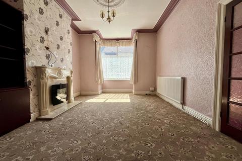 2 bedroom terraced house for sale, Jalland Street, Hull