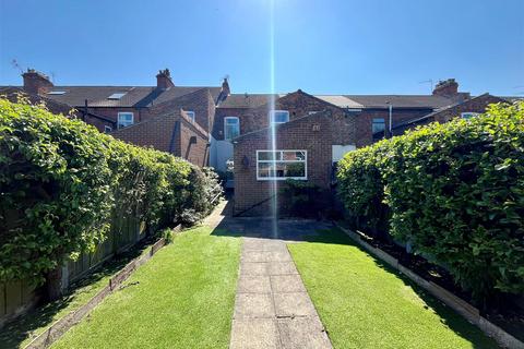 2 bedroom terraced house for sale, Jalland Street, Hull