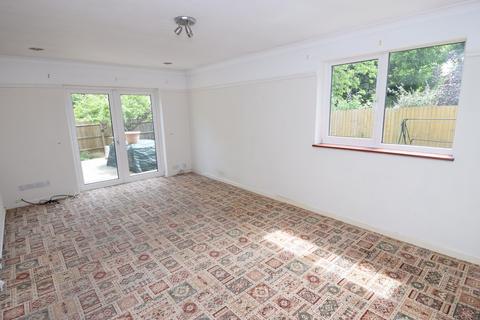 15 Barnes Wallis Close, Boscombe Down, Salisbury, SP4 7QQ