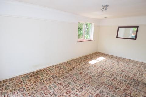 15 Barnes Wallis Close, Boscombe Down, Salisbury, SP4 7QQ