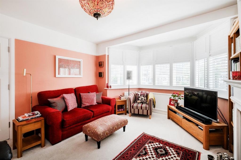8 Colvin Gardens-26 web.jpg