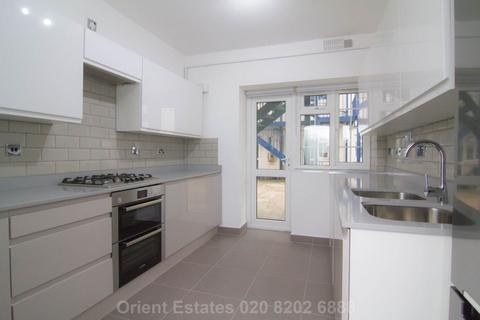 2 bedroom apartment for sale, Burnham Court, London