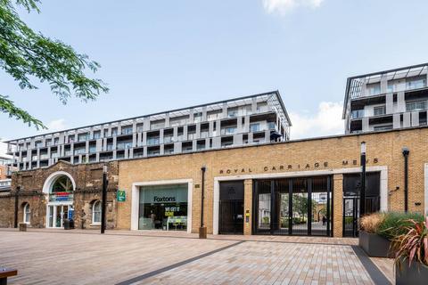 3 bedroom flat for sale, Royal Carriage Mews, Woolwich Riverside, London, SE18