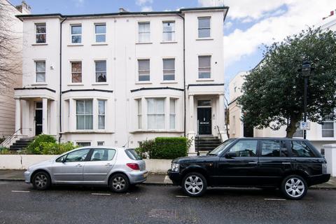 2 bedroom apartment to rent, Priory Terrace, West Hampstead, London, NW6