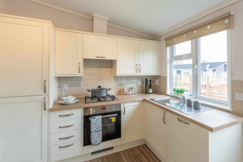 2 bedroom park home for sale, Bordon Hampshire