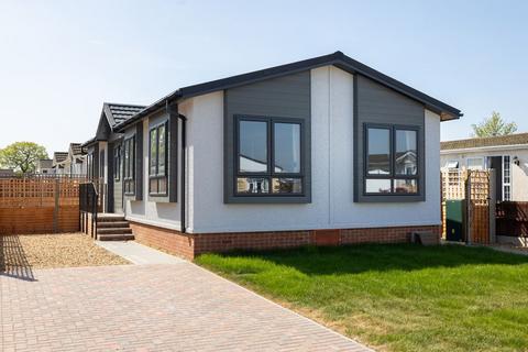 2 bedroom park home for sale, Attleborough Norfolk
