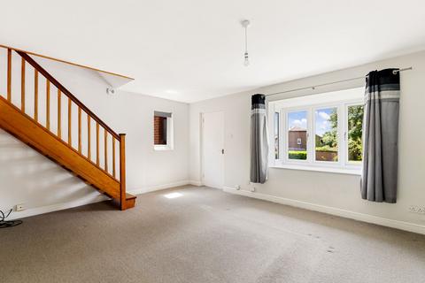 18 Channel Close, Folkestone, CT19 6QN