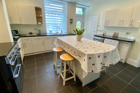 3 bedroom terraced house for sale, Highroyd Lane, Huddersfield