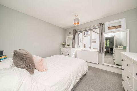 undefined, Kings Road, Kingston Upon Thames KT2
