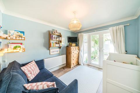 Ground Floor Flat, 20 Chesham Road, Kingston Upon Thames, KT1 3AQ