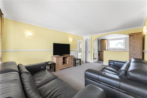35 Barleycorn Way, London, E14 8DE
